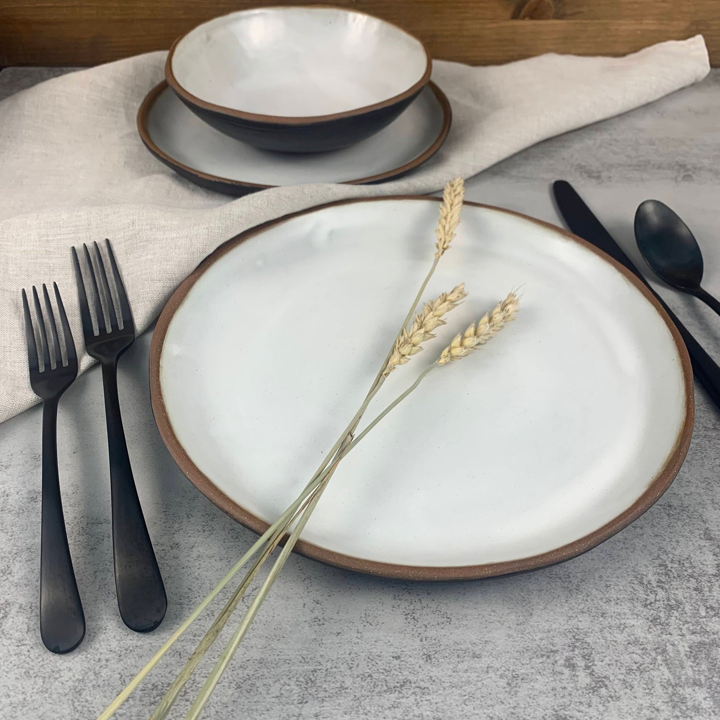 Modern Craft Dinner Set