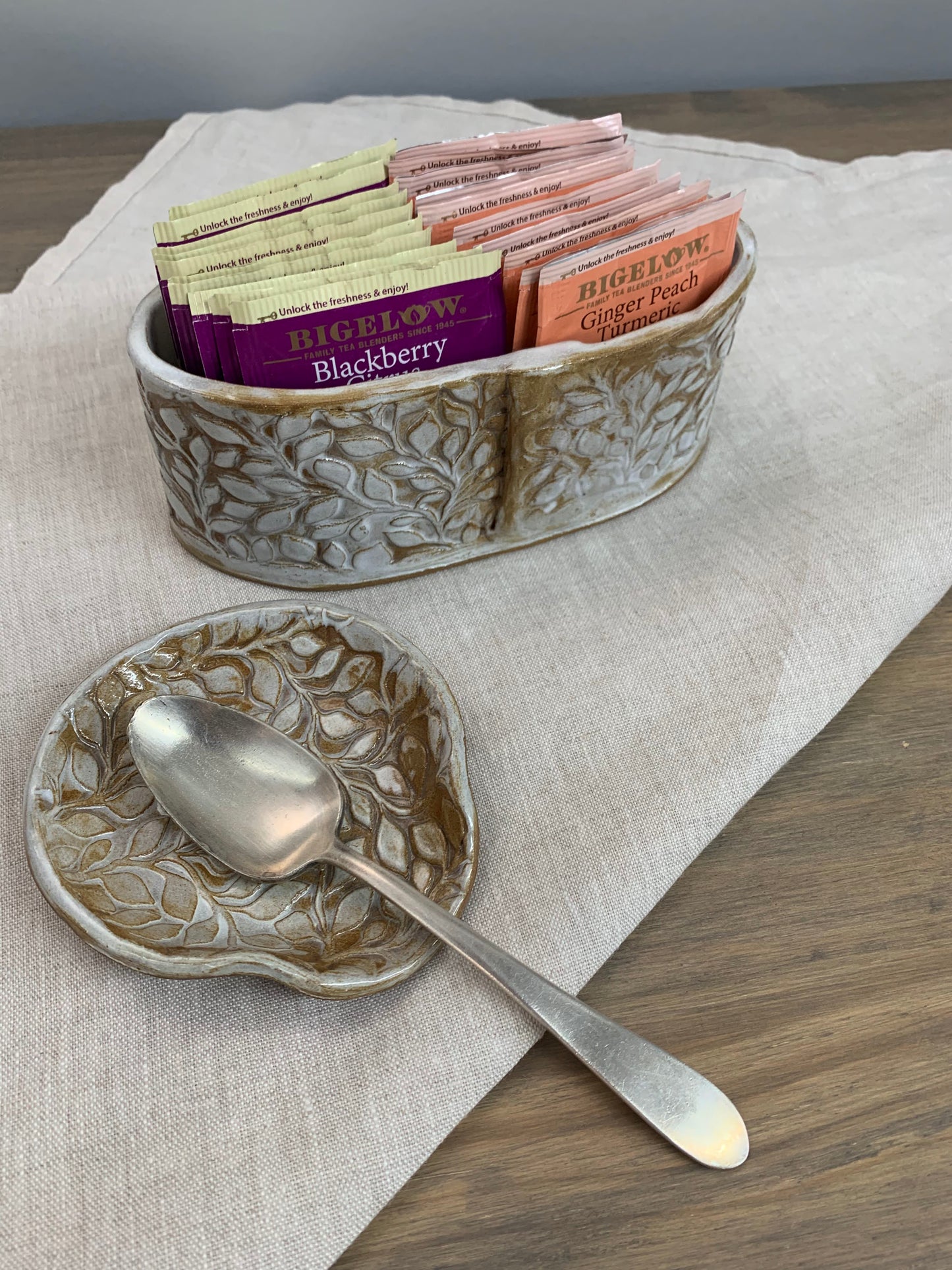 Willow Tea Organizer | Countertop Storage Caddy | Tea Gift