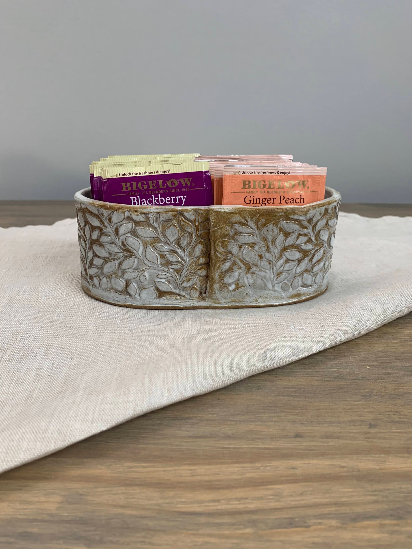 Willow Tea Organizer | Countertop Storage Caddy | Tea Gift