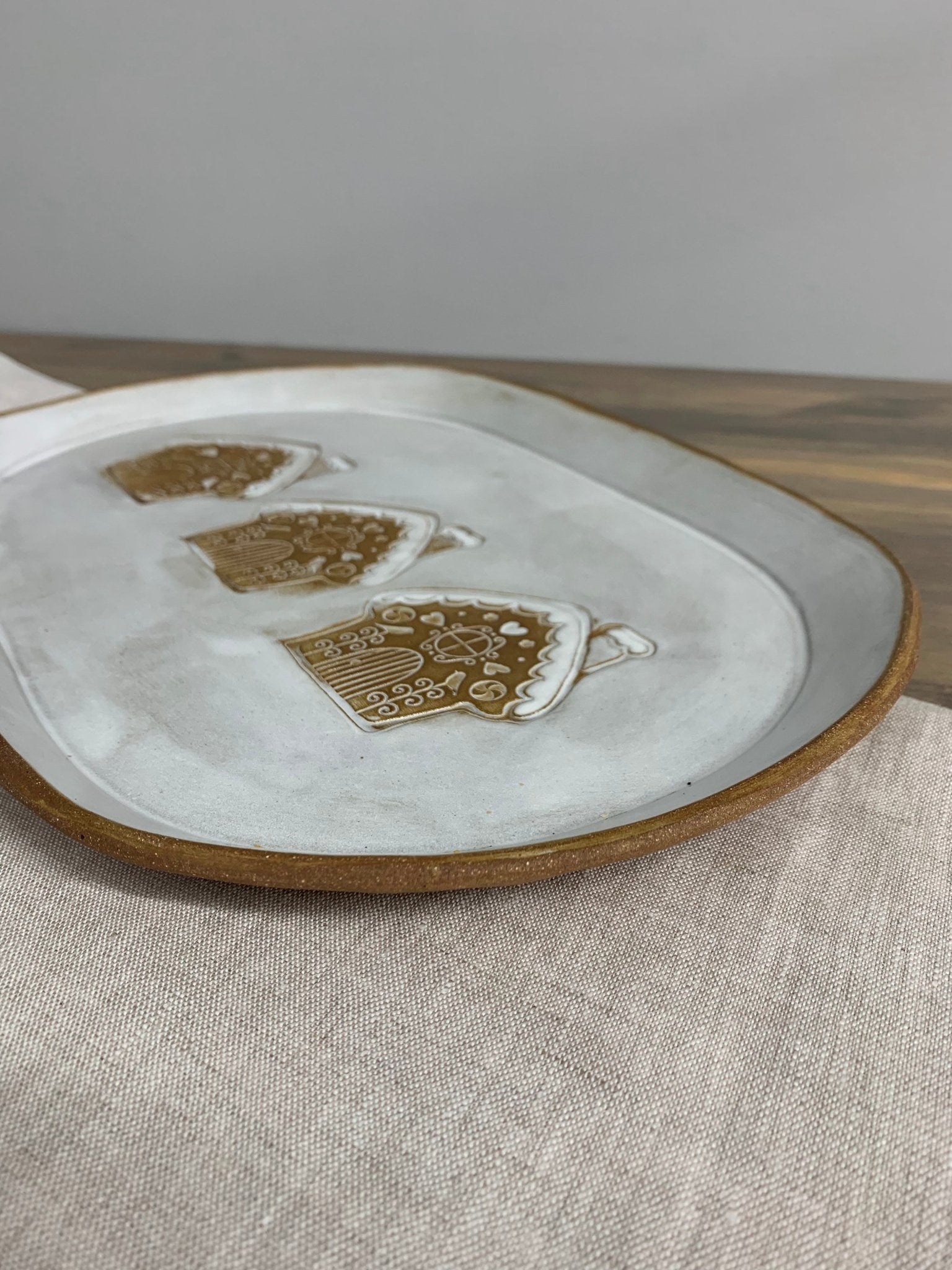 Gingerbread House Platter - Elevate Ceramics Co.