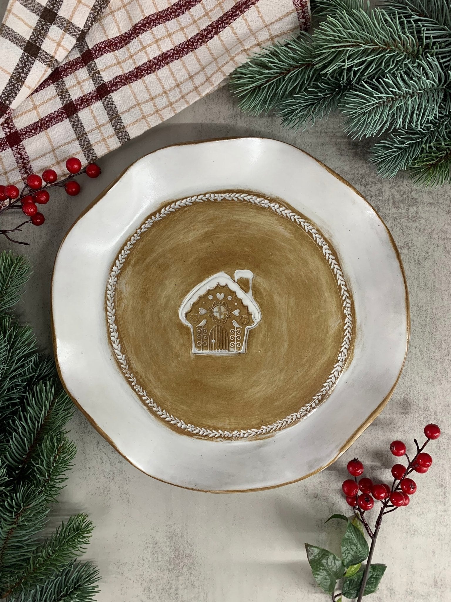 Ruffled Gingerbread House Plate - Elevate Ceramics Co.