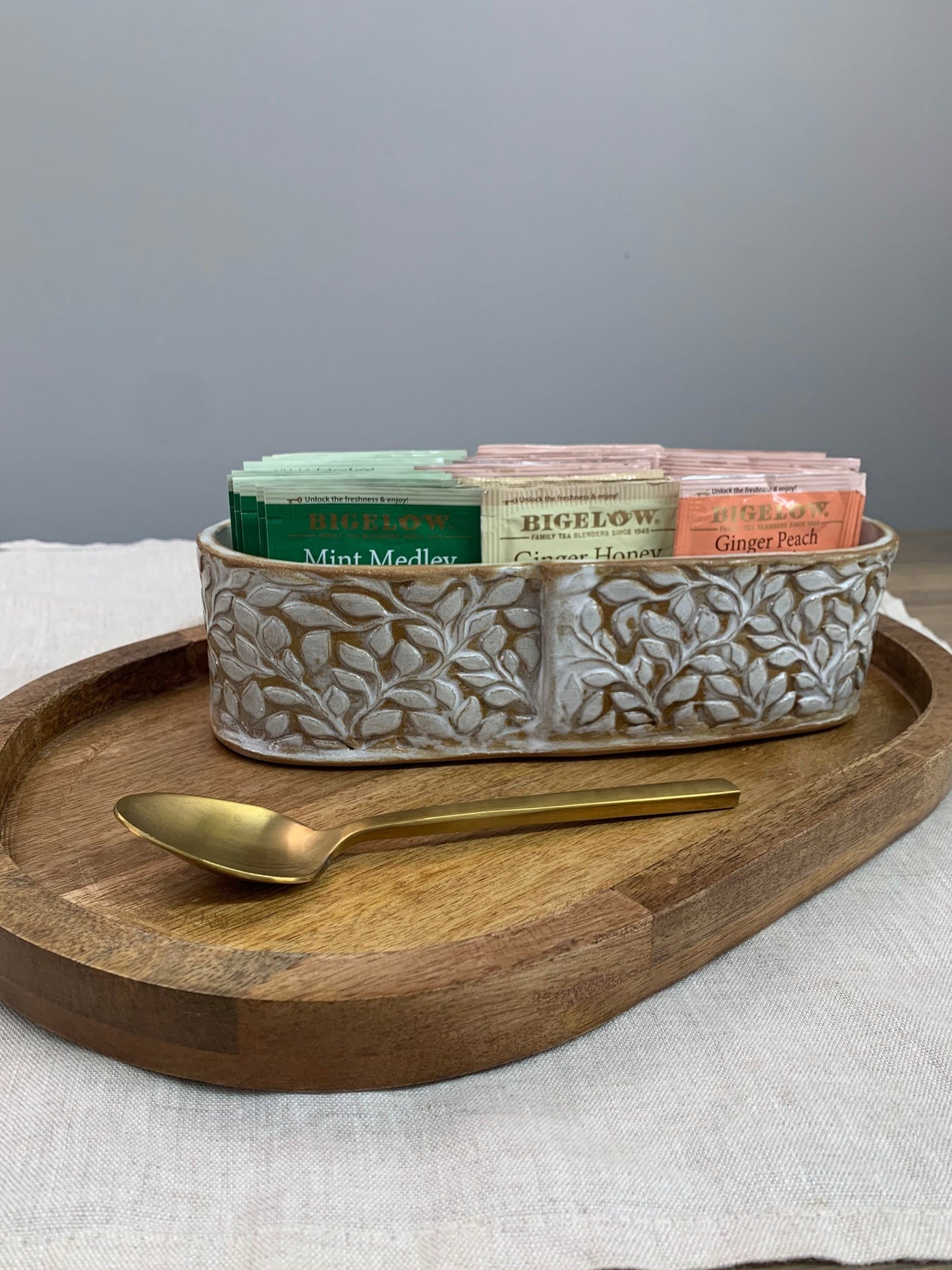 Willow Tea Organizer | Countertop Storage Caddy | Tea Gift